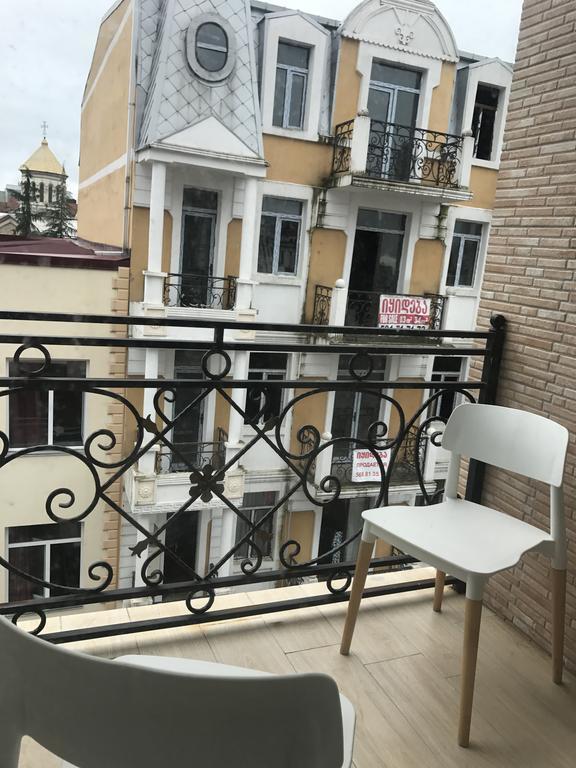 Piazza Apartment Μπατούμι Εξωτερικό φωτογραφία