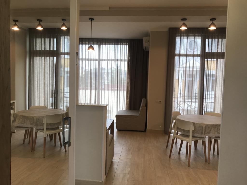 Piazza Apartment Μπατούμι Εξωτερικό φωτογραφία