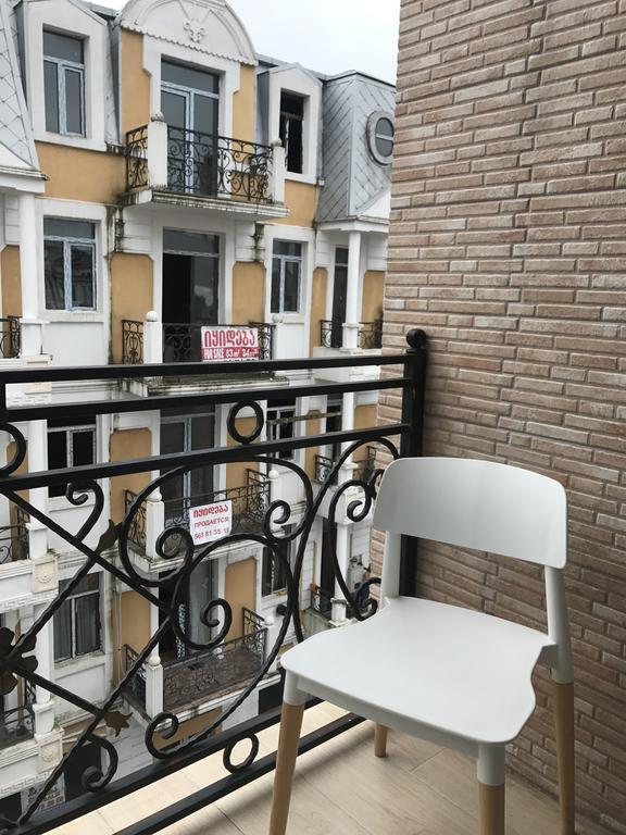Piazza Apartment Μπατούμι Εξωτερικό φωτογραφία